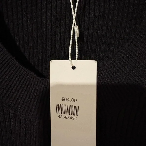 Elegant Black Long Sleeve Dress - Picture 4 of 6